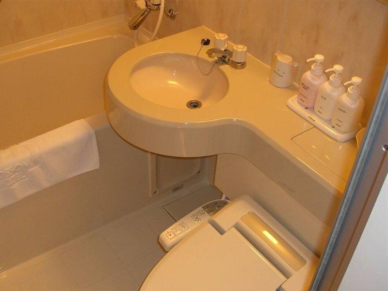 Blossom Hotel Хиросаки Экстерьер фото