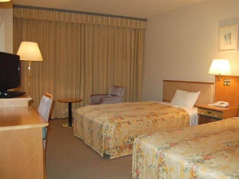 Blossom Hotel Хиросаки Экстерьер фото