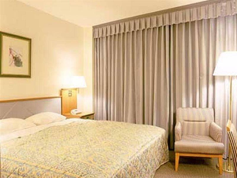 Blossom Hotel Хиросаки Экстерьер фото